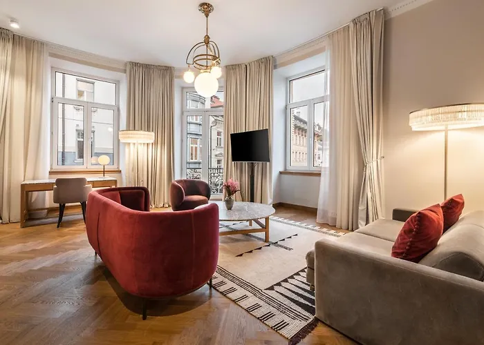 Grand Union Eurostars 4*