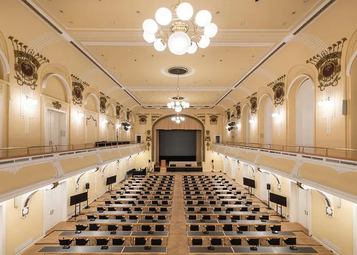 Grand Union Eurostars Hotel 4*