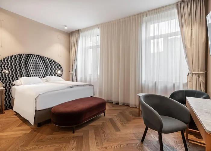 Grand Union Eurostars Отель 4*