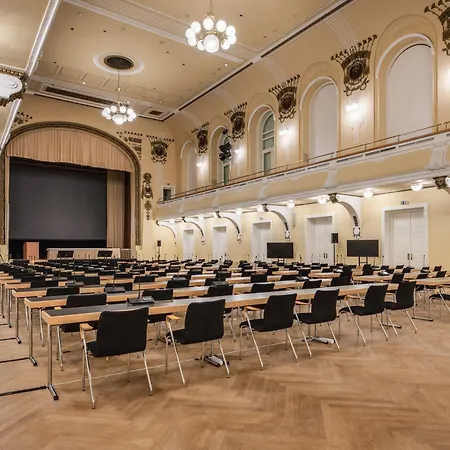 Grand Union Eurostars 4*