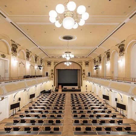 Grand Union Eurostars Hotel 4*