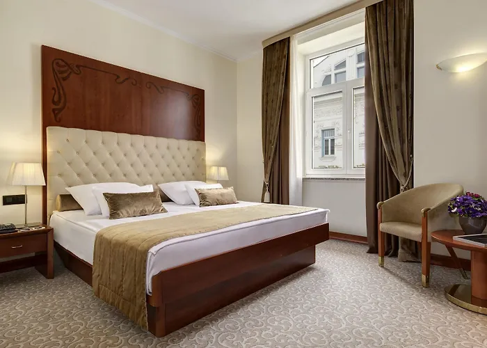 Grand Union Eurostars ホテル 4*