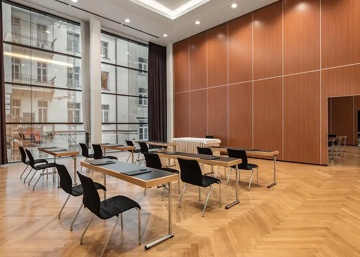 ホテル Grand Union Eurostars 4*