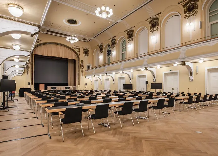 Grand Union Eurostars 4*